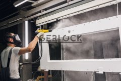 powder-painting-of-security-door-Gerlock-metal-construction